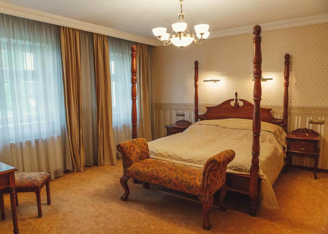 Hotel Memorial เตเรซีน ภายนอก รูปภาพ